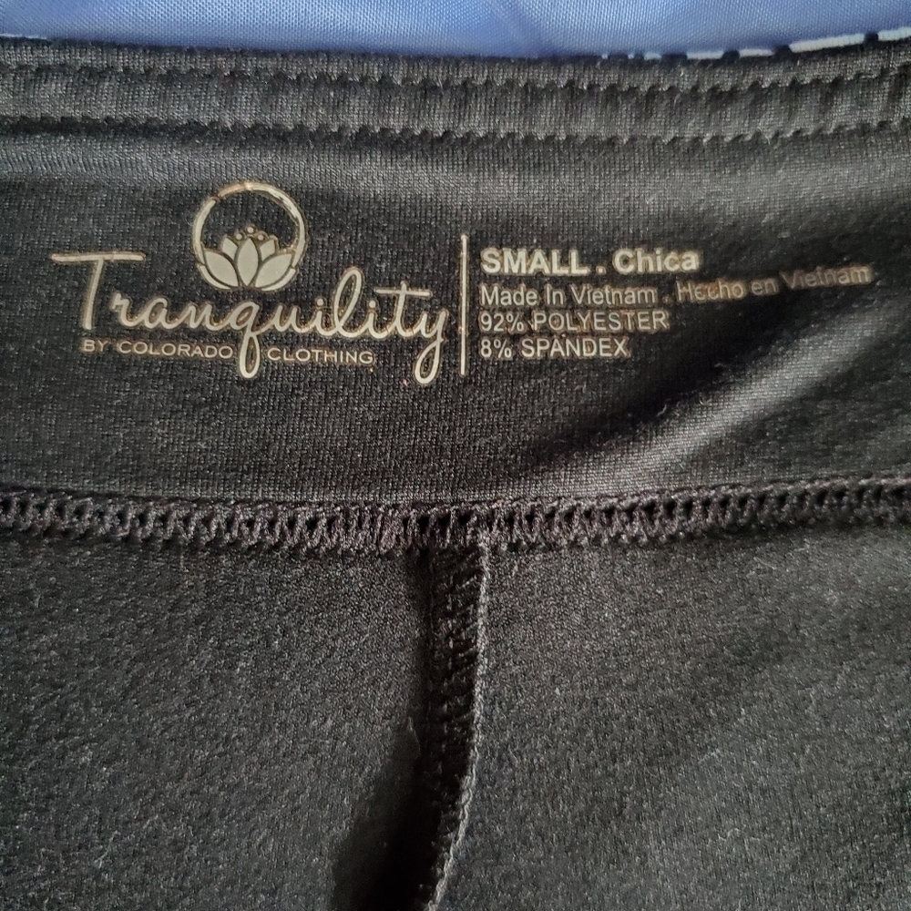 TRANQUILITY ABSTRACT SKORT - Picture 4 of 4